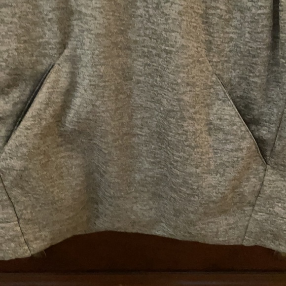 Nike Dri-Fit Pullover Training Hoodie - Picture 2 of 6